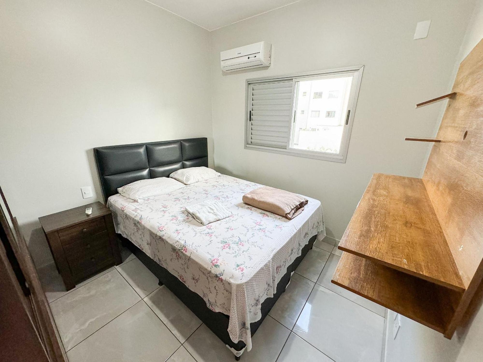 207- Apartamento De 2 Quartos No Alto Caicaras Patos de Minas Kültér fotó